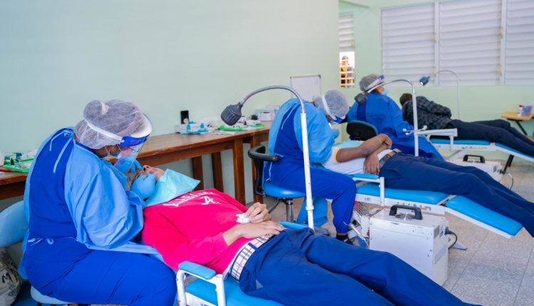 Operativo odontológico de INABIE.