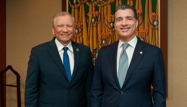 Leonardo Aguilera y Christopher Paniagua