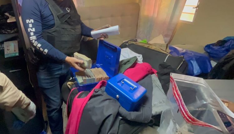 Operativo en Santiago contra el tráfico de marihuana.