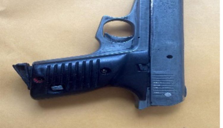 Arma que portaba “Elisau” y/o “Elie”, según la Policía.