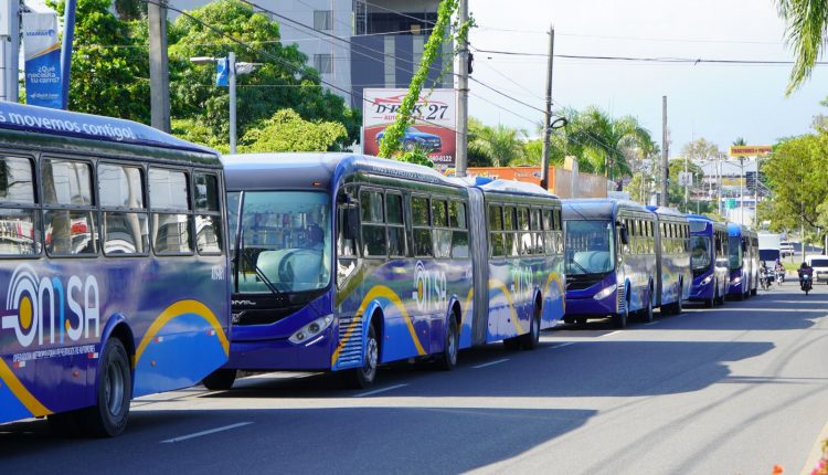 Nuevos autobuses de la OMSA.