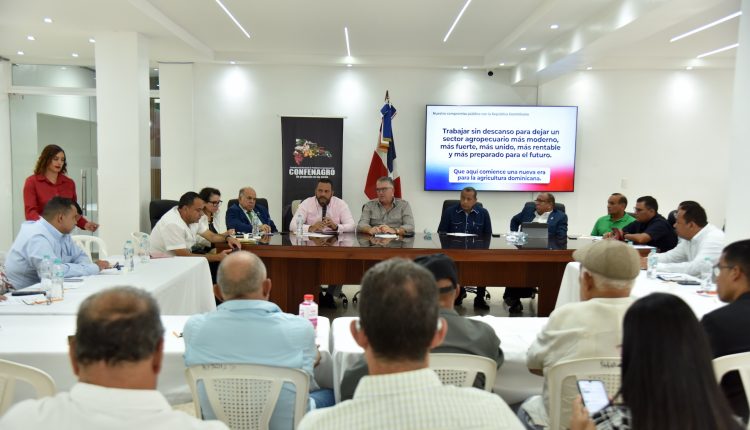 Reunión entre representantes de Confenagro y del Ministerio de Agricultura.