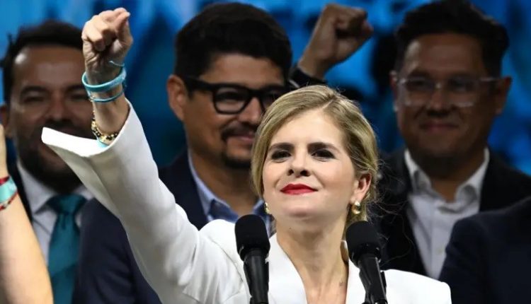Laura Fernández