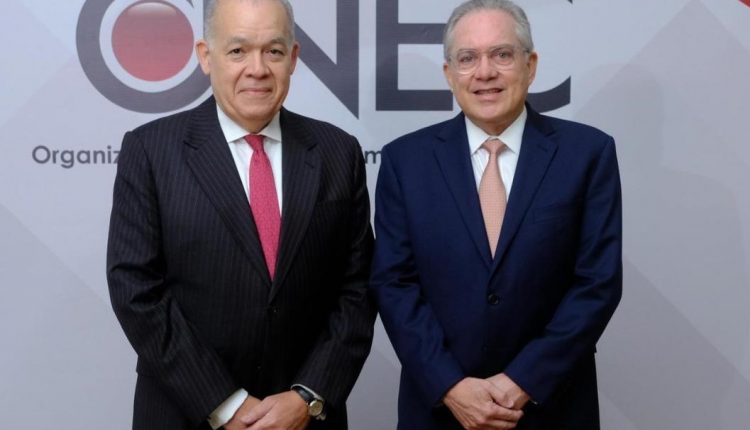 Pedro Urrutia y Ernesto Martínez.
