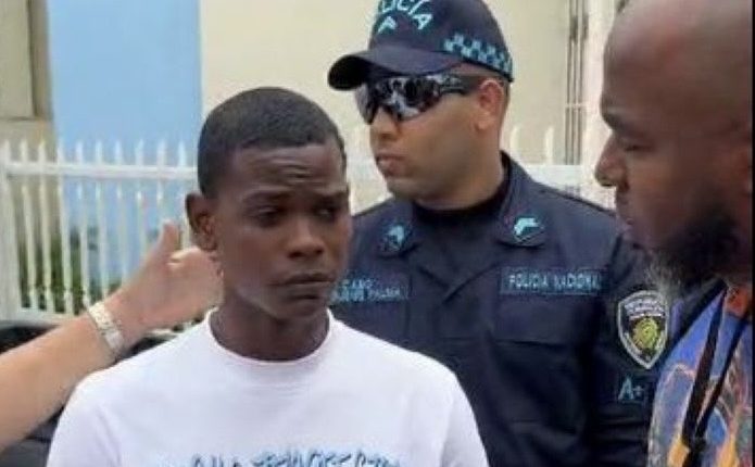 Gregory González (Negro Malo) cuando se entregó.