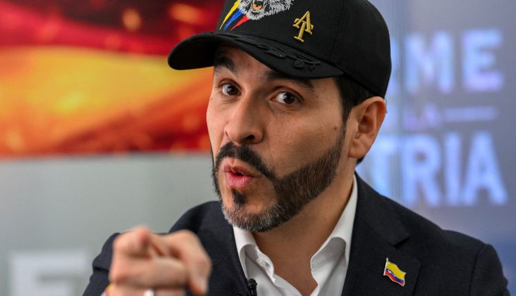 Abelardo de Espriella se perfila como favorecido para la segunda vuelta.