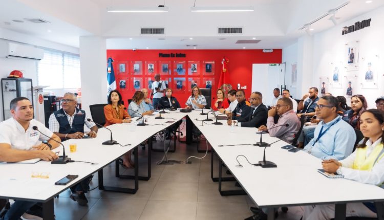 Miembros del Comité de Prevención del Distrito Nacional.