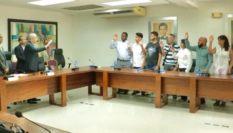 Juramentación encabezada por Danilo Medina.