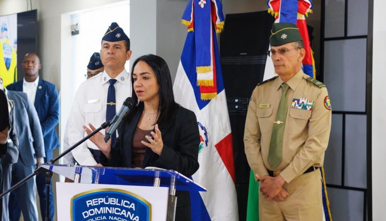 Faride Raful, ministra de Interior y Policía.
