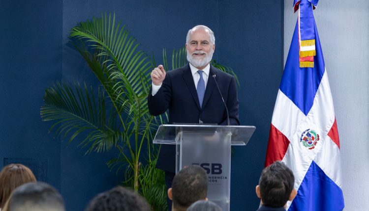Alejandro Fernández