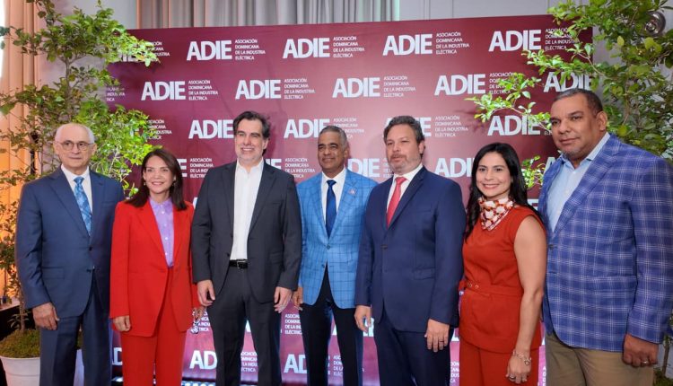 Conversatorio de ADIE sobre estrategia en energía.