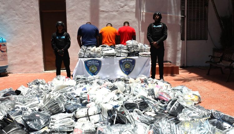 Detenidos por la comisión de estafa.