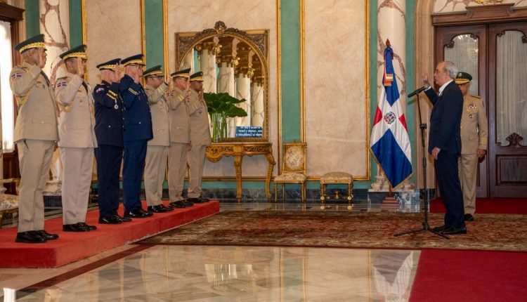 Juramentación de los altos mandos en el Ejército y en la Fuerza Aérea.
