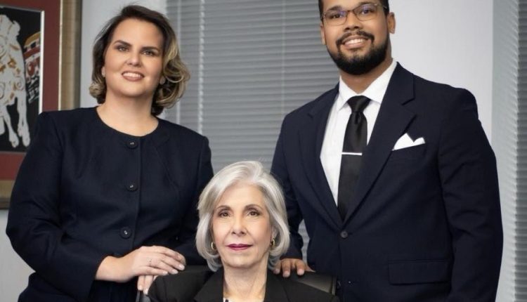 Lilia Fernández León, Mariel León Lebrón y Joel Del Rosario Alburquerque.
