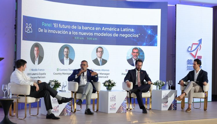 Panel el futuro de la banca.