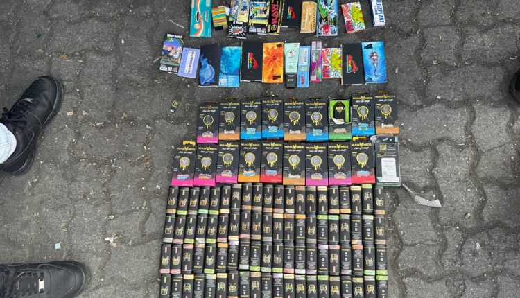 Vapers ocupados por autoridades en puerto de Haina.