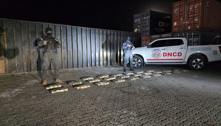 Droga decomisada en el puerto de Caucedo.