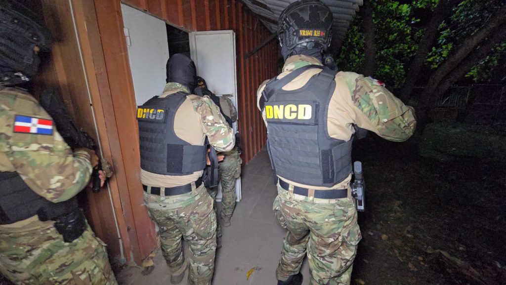 Operativo de la DNCD.