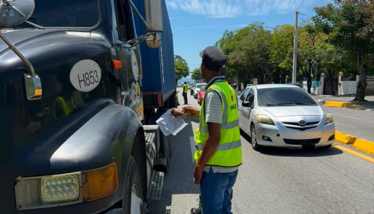 Fiscalización de vehículos pesados.