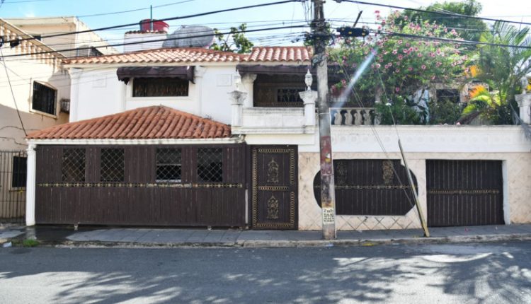 Vivienda de Julián Oro Duro.