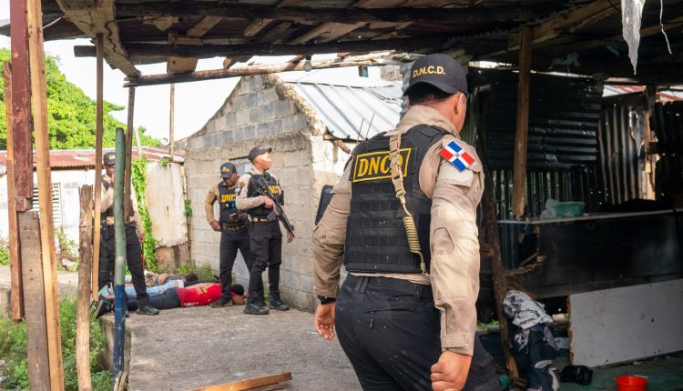 Detenidos en operativo de la DNCD.
