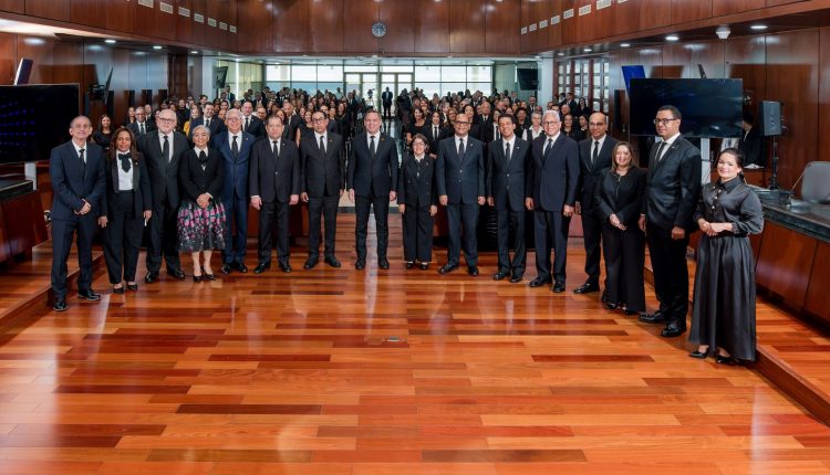 Juramentación de jueces ascendidos.